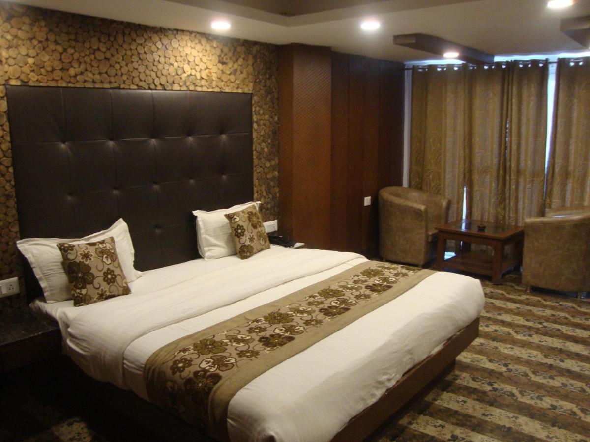 Hotel Hamers International Мусори Екстериор снимка