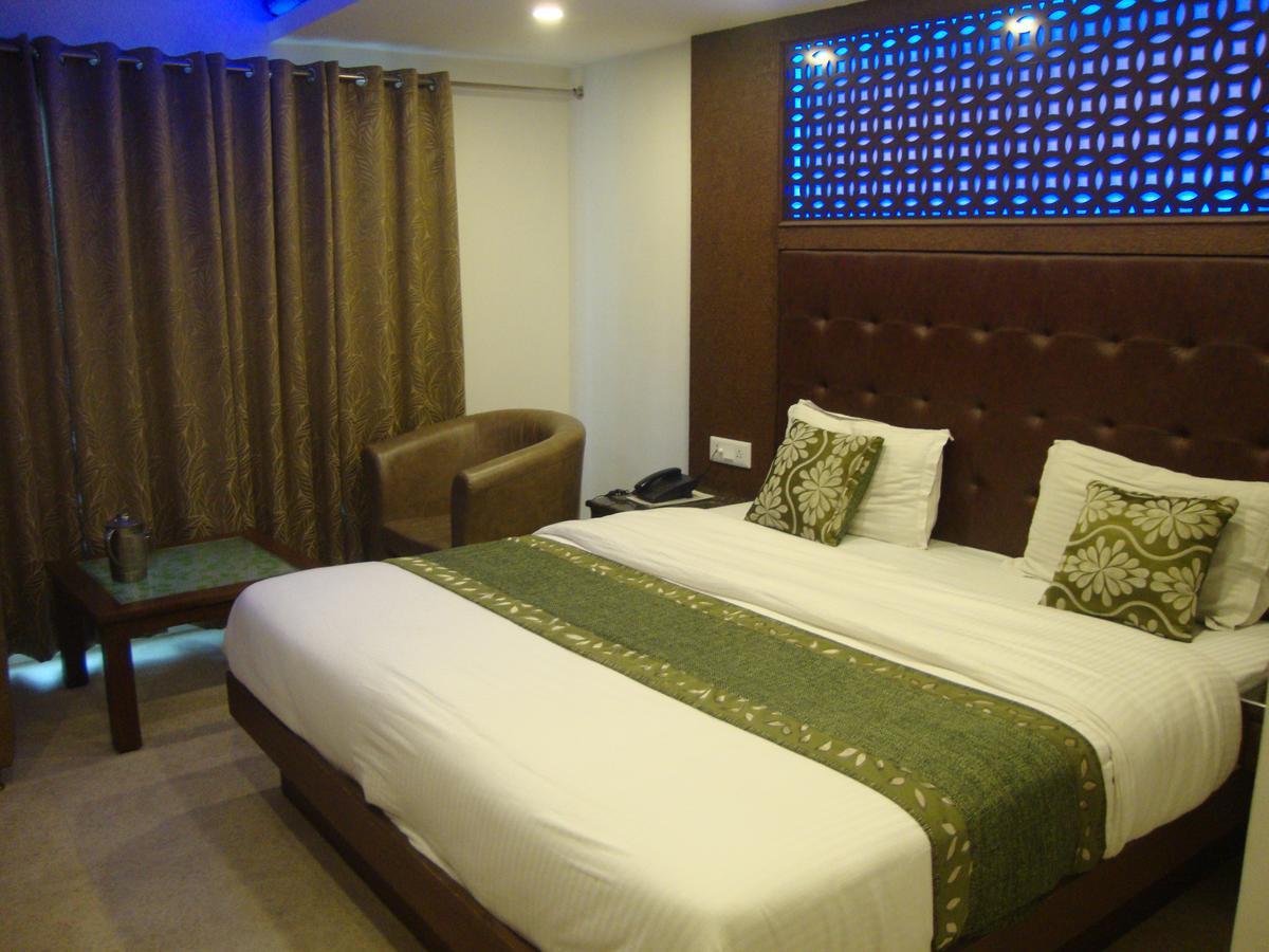 Hotel Hamers International Мусори Екстериор снимка