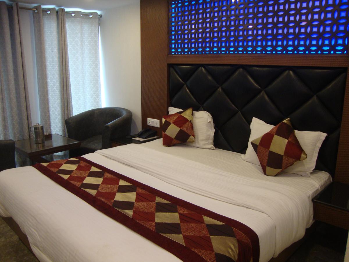 Hotel Hamers International Мусори Екстериор снимка