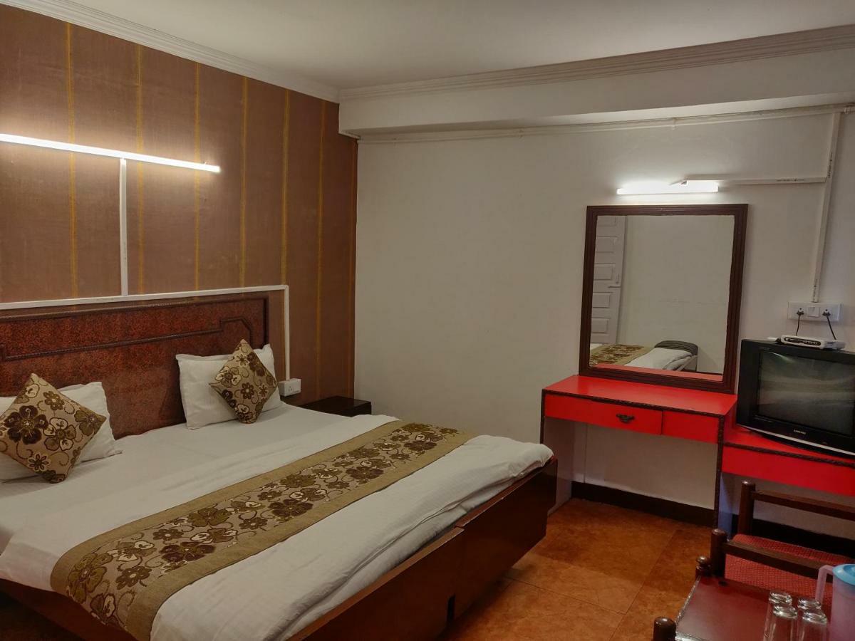 Hotel Hamers International Мусори Екстериор снимка